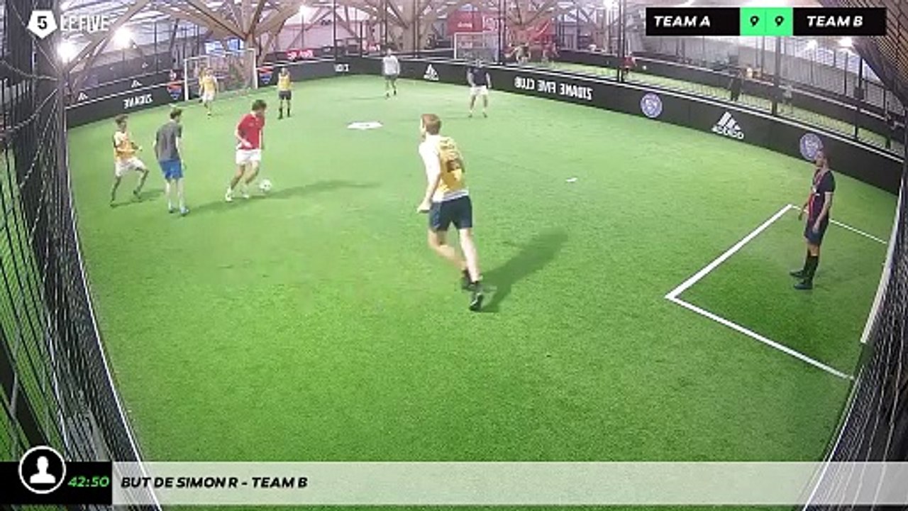 But de Simon R - Team B