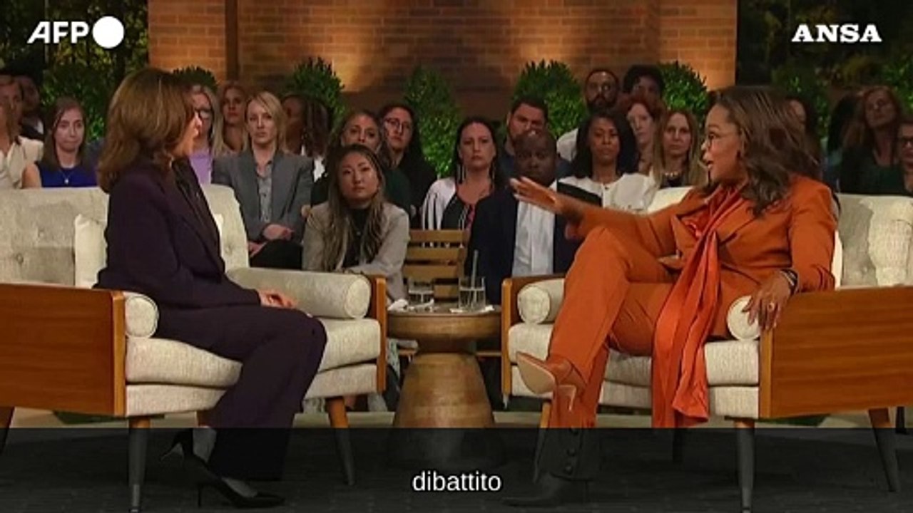 Kamala Harris da Oprah Winfrey: "Se qualcuno entra in casa mia gli sparo"
