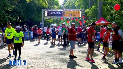 tn7-cientos-participaron-en-carrera-para-lucha-contra-cancer-infantil-220924