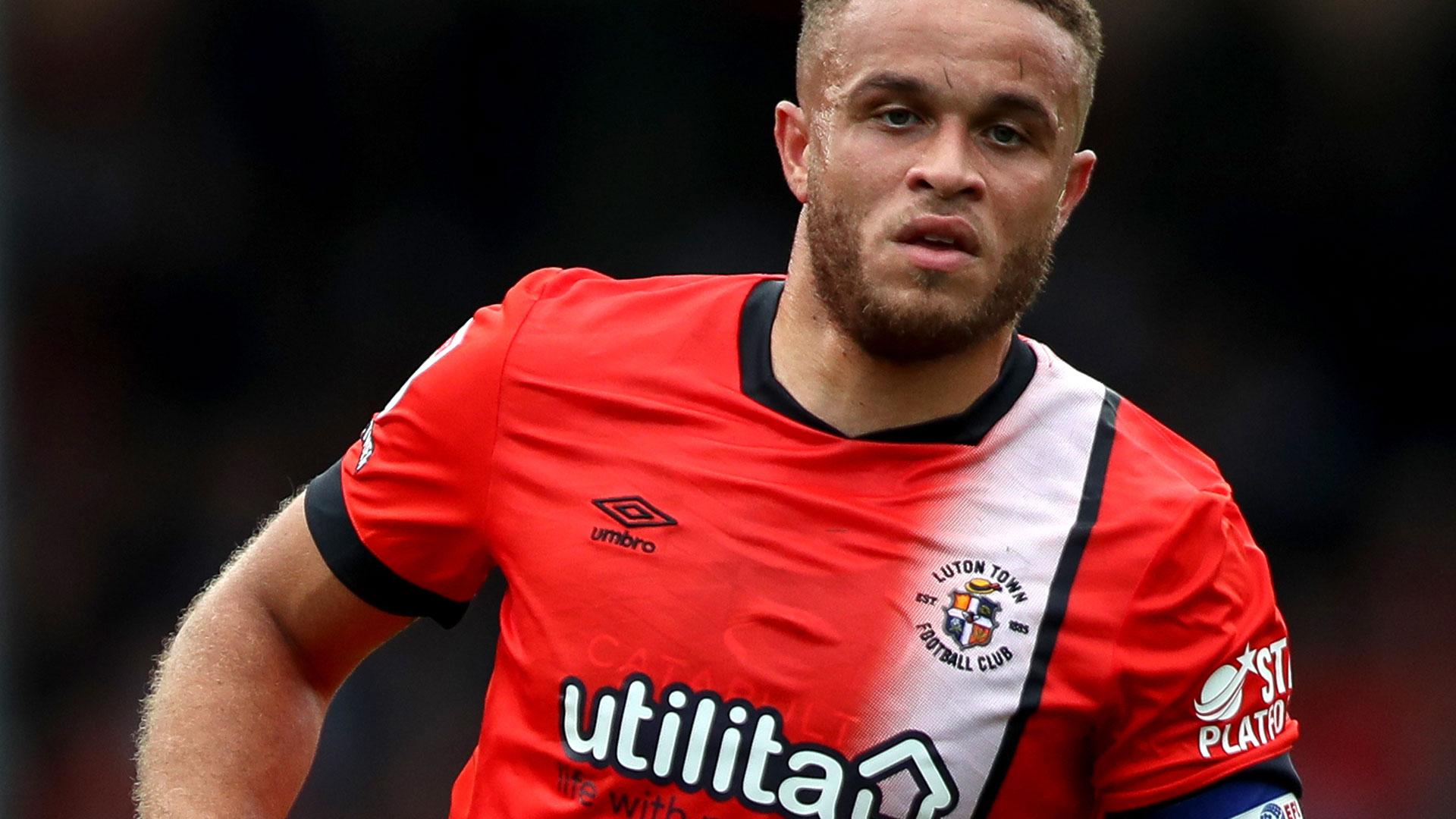 Luton Town v Sheffield Wednesday