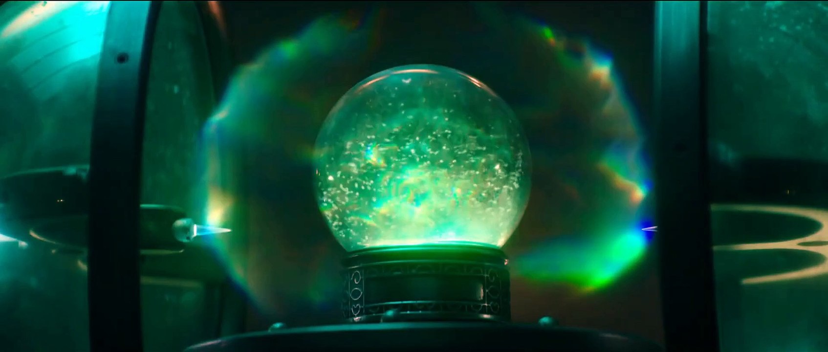 Red One - Alarmstufe Weihnachten Trailer DF