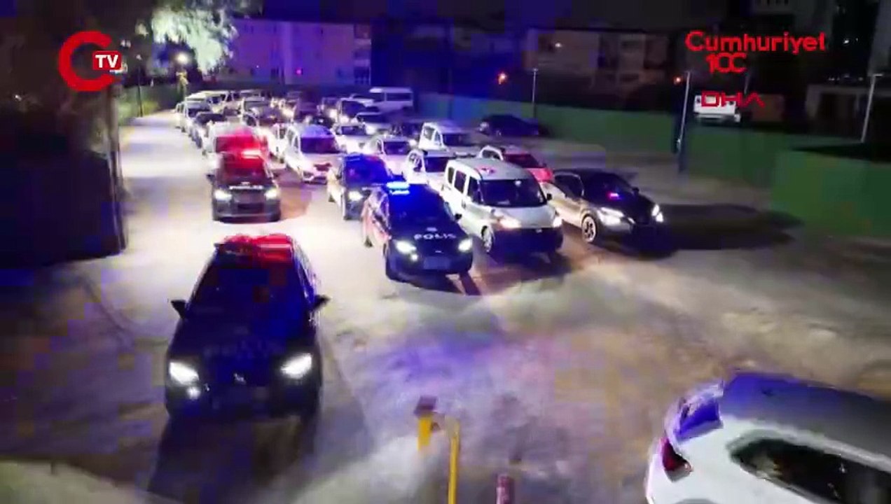 İzmir'de aranan şüphelilere operasyon: 149 gözaltı