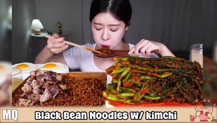 Download Video: Korean Beauties VS. Food *Jjajangmyeon, Buldak Noodles, Black-bean-sauce noodles* ASMR/ Mukbang