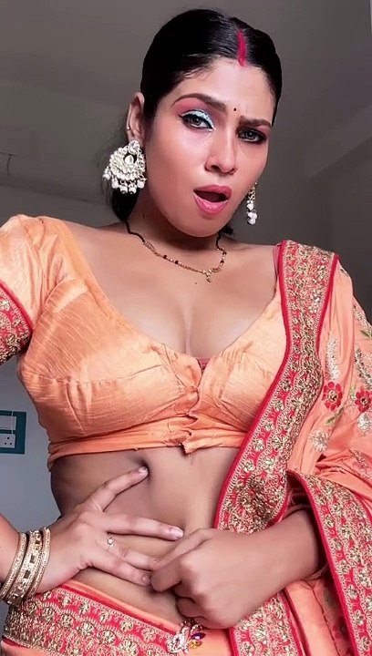 KAMINE कमीने चल मेरा गेहूं कटा | #sonurajbhar | #firangi budhwa |#video #vines #comedy #funny #viral #trending #sonu rajbhar archana raaj #sonurajbhar #archna #sonu rajbhar archana#entertainment