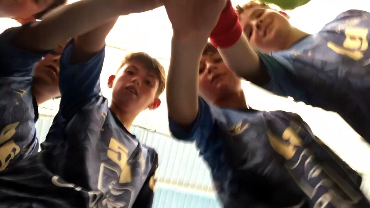 L'équipe U13 gars célèbre leurs belles victoires