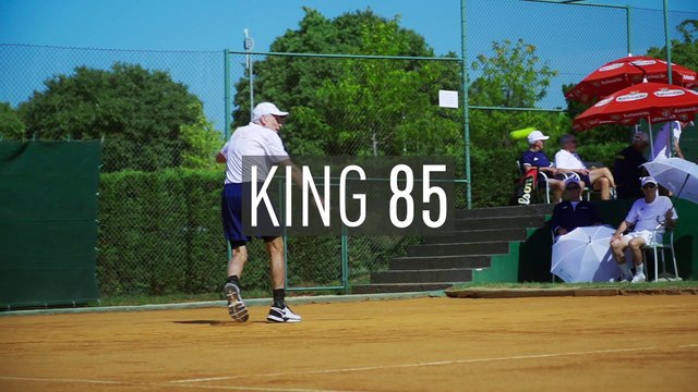 Super Séniors Bande-annonce VO STFR