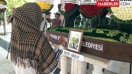 Metin Arolat'ın cenazesi duygu dolu anlarla uğurlandı