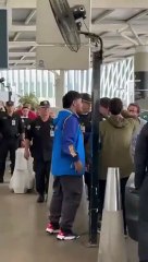 Parte 2: "Infeliz"; "chorro" y "ladrón": insultaron y agredieron a Juan Grabois en el aeropuerto de Ezeiza