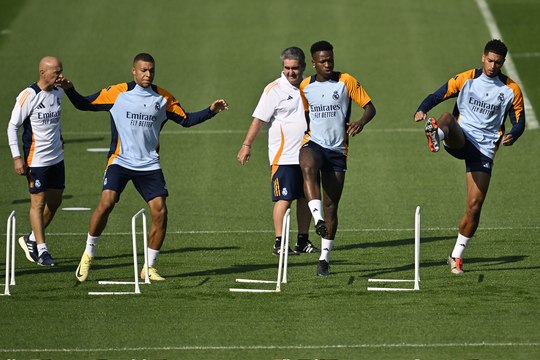 AR OOV REAL MADRID 230924