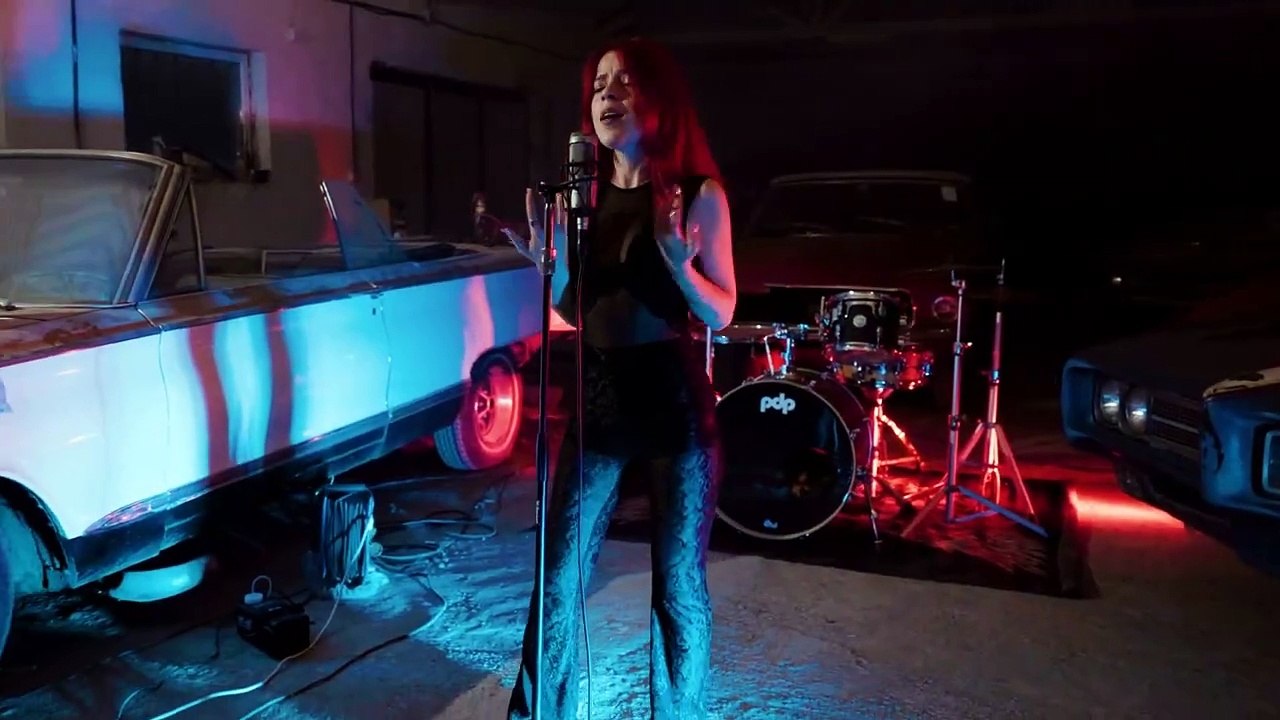 7224 Krissy Rieger alles geplant Andreea WHAT A FEELING Rock