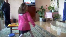 a dancing sister S7300042