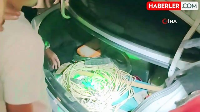 Kuşadası'nda Yunus Timleri Şok Uygulama Yaptı: Silah ve Uyuşturucu Ele Geçirildi