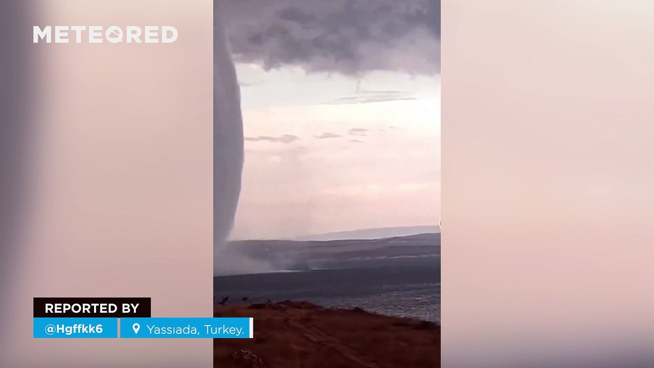 Huge waterspout off the coast of Yassıada, Turkey
