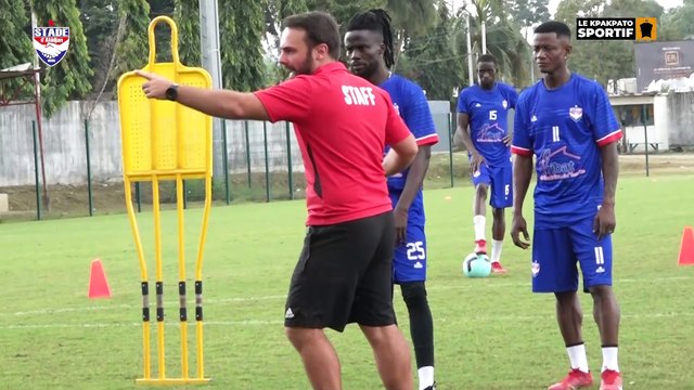 Séance d'entraînement avec Alexandre Laffitte, coach du Stade d'Abidjan