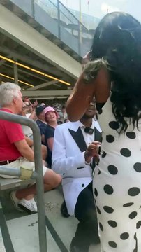 Proposal gone wrong at Yankee Stadium! .#baseball #yankees #yankeestadium #prank #proposal