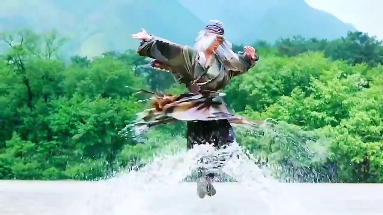 The Legend of the Condor Heroes EP12: Guo Jing continues learning Dragon-Subduing Palms moves