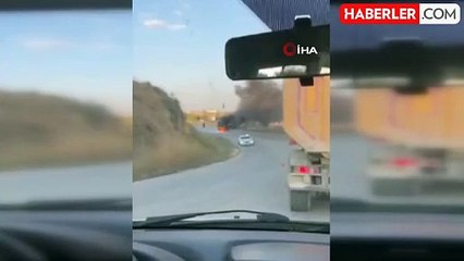 Seyir Halindeki Otomobil Alev Alev Yandı