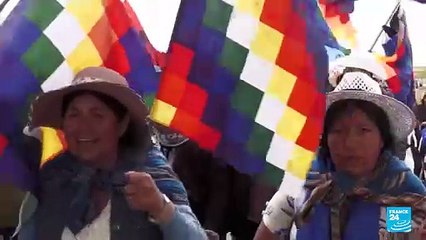 Descargar video: Bolivia: disturbios en las inmediaciones de La Paz por manifestaciones contra Luis Arce