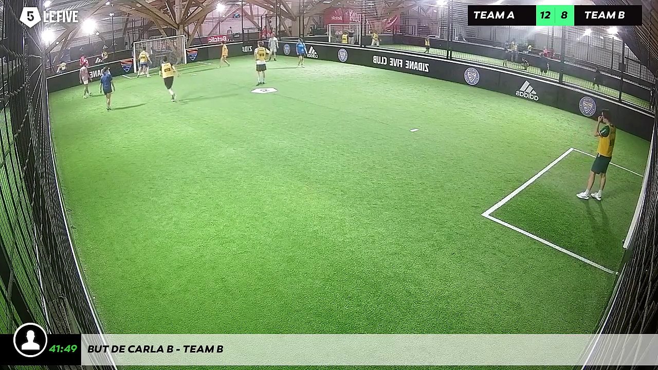 But de Carla B - Team B