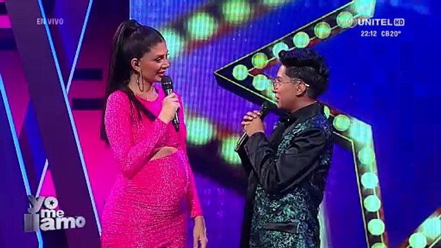 Momento romántico: La dedicatoria y el beso del imitador de Calef Terán a Christina Aguilera