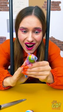 Perp tricked a cop to get out of jail #funny #comedyvideos