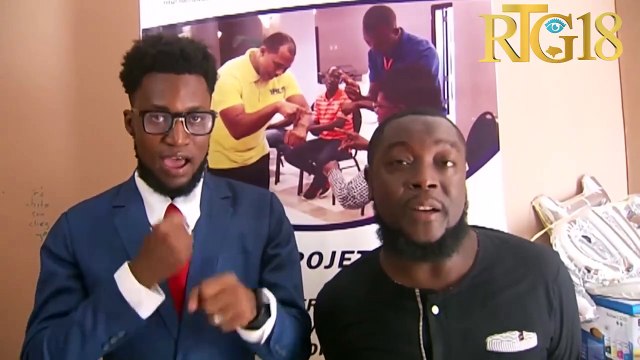 Enstiti lang siy òganize yon kozri pou atire atansyon aktè yo nan sosyete a sou enpòtans lang siy yo