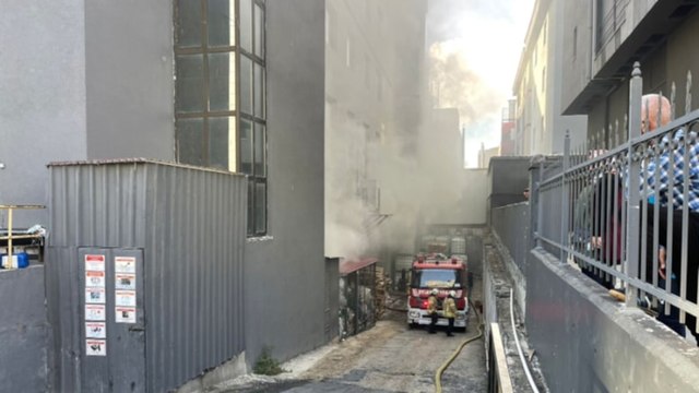 Beylikdüzü'nde fabrika yangını