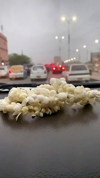 Main Teri rah dekhungi tum bhi kuchh aisa karna