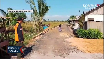 3 Tahun Pakai Titian Kayu, Warga Gang Nawawi Akhirnya Mendapatkan Perbaikan Jalan yang Layak