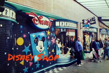 Blackpool in the 1990s: A Nostalgic Look at a Decade of Change 🌆