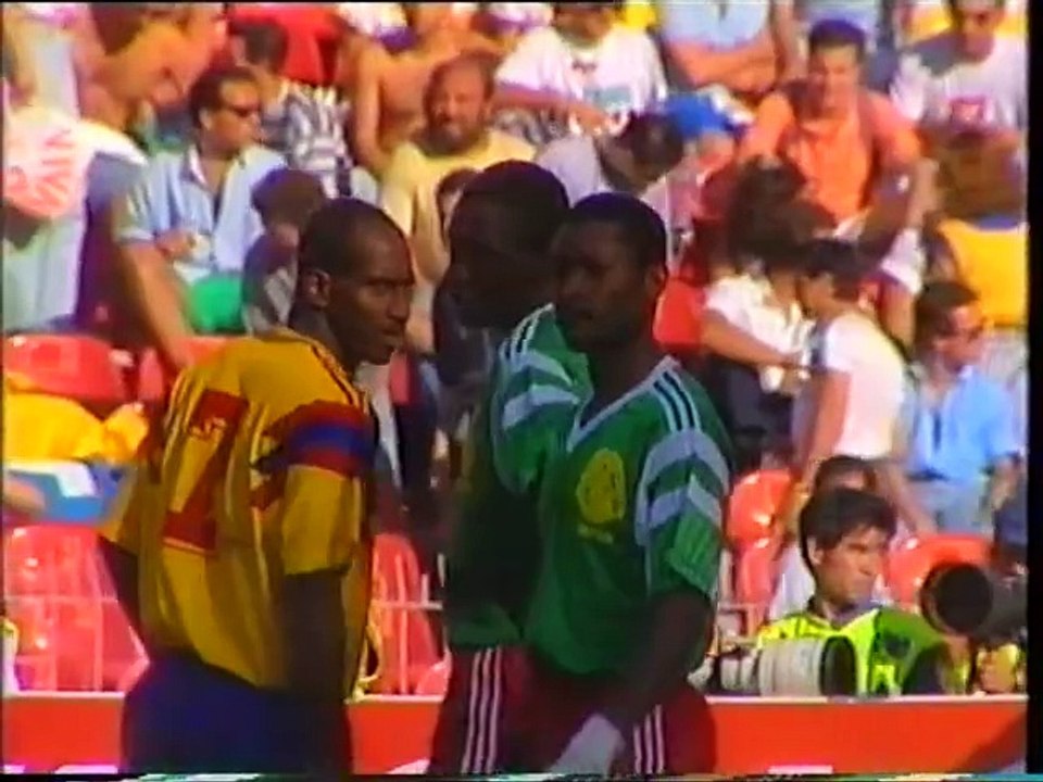 Cameroon v Colombia Round of 16 23-06-1990