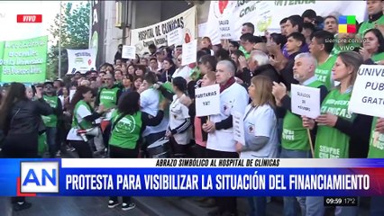 Médicos del Hospital de Clínicas denuncian una reducción salarial del 50%