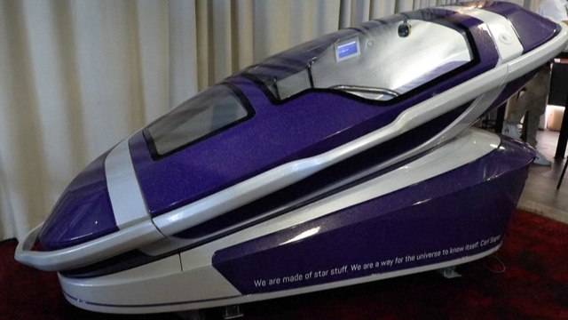 Suisse : plusieurs personnes arrêtées après l’utilisation d’un sarcophage d’assistance au suicide