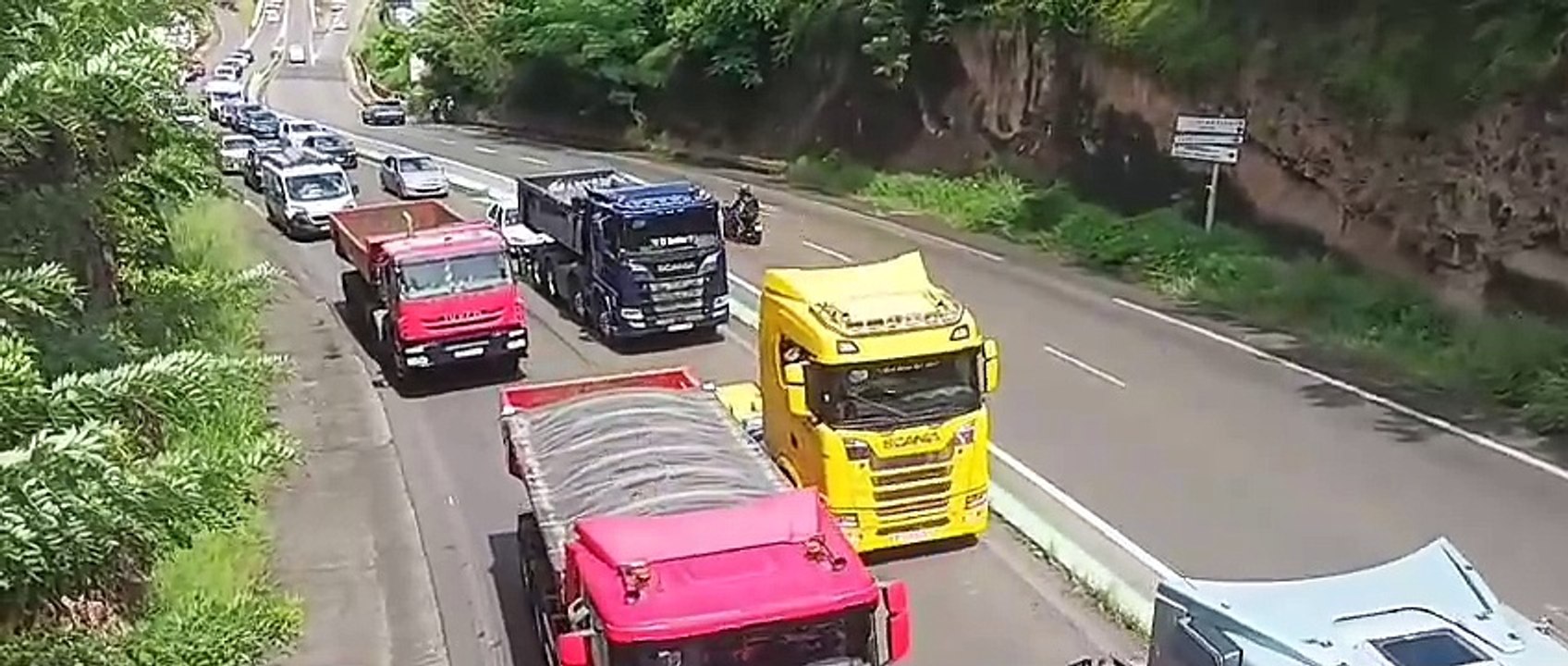 [MARTINIQUE] Opération molokoy sur la RN2 - 10h30 Schoelcher au niveau du pont du campus direction Fort de France