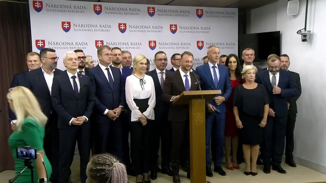 ZÁZNAM: Hlas-SD žiada premiéra o čo najskoršie stretnutie koaličných lídrov