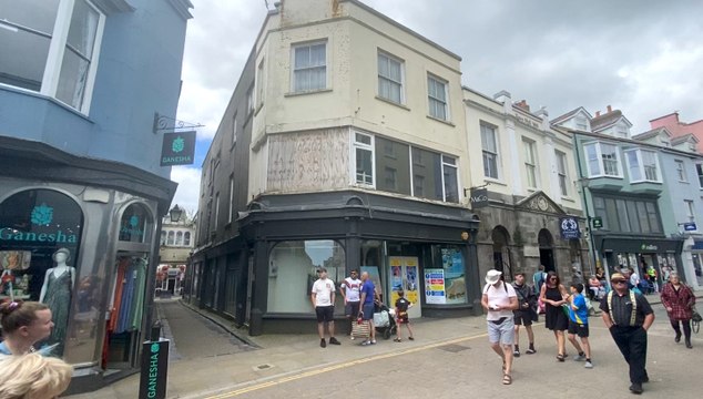 Spa hotel and restaurant plans for former Tenby department store