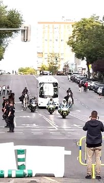 Llegada del Madrid al Bernabéu | Real Madrid - Alavés