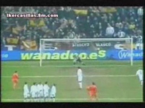 Iker Casillas Vs Victor Valdes