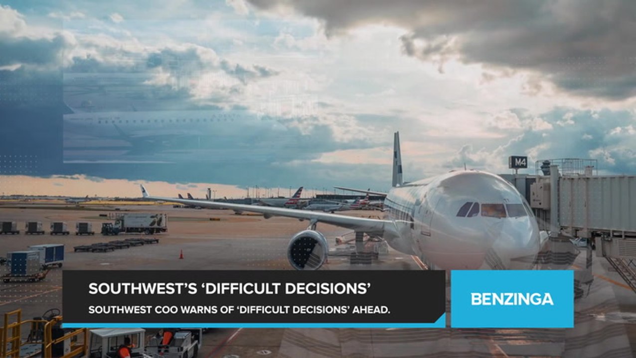 Southwest Airlines COO Warns Employees of Upcoming 'Difficult Decisions,' Facing Pressure from Elliot Investment