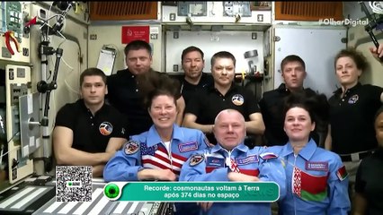 Recorde: cosmonautas voltam à Terra após 374 dias no espaço