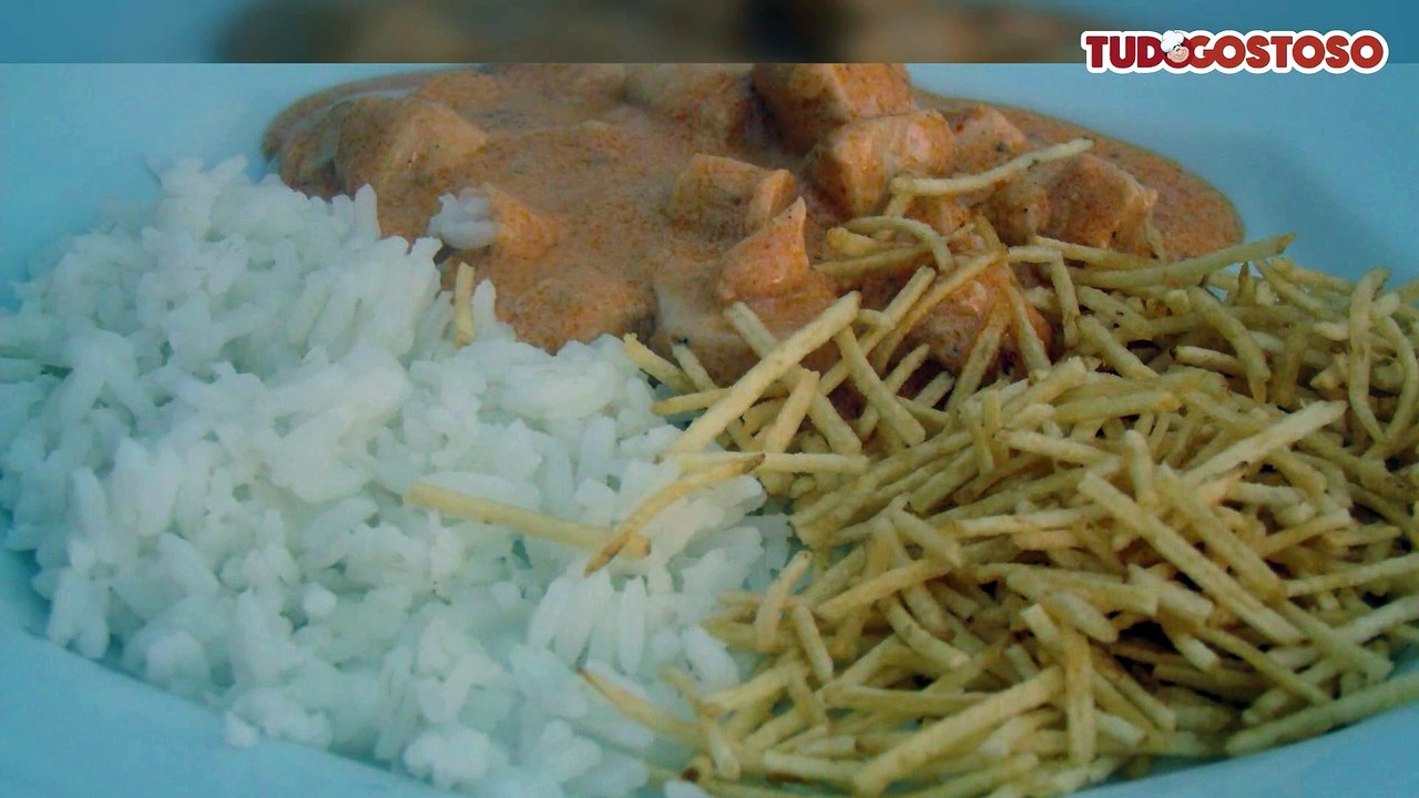 Strogonoff de carne ou frango - cremoso