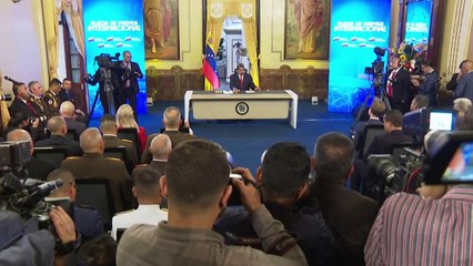 Venezuela repudia la “írrita” y “ridícula” orden de captura argentina contra Maduro