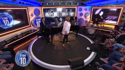DENISE DRYSDALE & ERNIE SIGLEY (Voice) - Hey Paula (Denise In Concert Studio 10 November 2016)