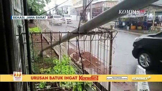 Detik-Detik Angin Puting Beliung Rusak Warung dan Atap Sekolah di Kota Bekasi!
