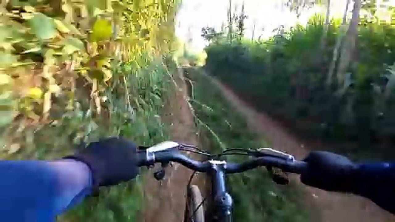 Gowes tipis mantab lanjut