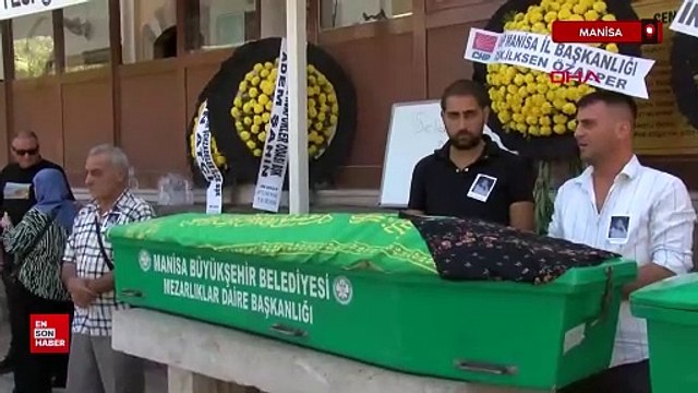 Manisa'da Eşi tarafından boğularak öldürülen kızının tabutu başında gözyaşı döktü