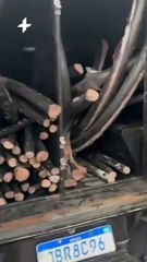 Polícia Civil apreende uma tonelada de cabos e fios de cobre avaliada em meio milhão de reais em Canoas