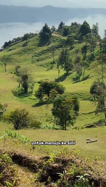 3 tempat wisata ini, wajib banget kamu kunjungi kalau lagi di Danau Toba! Kalau lagi bepergian jangan lupa selalu sedia bekal m