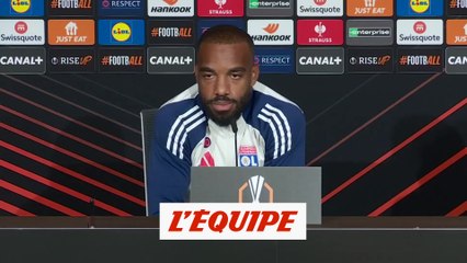 Lacazette : « Je vous trouve durs de comparer les deux débuts de saison » - Foot - C3 - OL