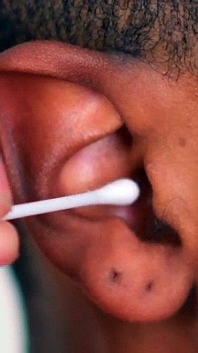 A simple and effective ear wax cleaning hack #shorts